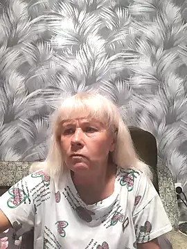 Snapshot of sakura_blonde chatting on 24, 10, 2025 sakura blonde online show from 24, 10, 2025