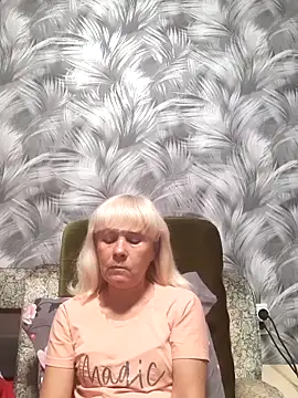 Snapshot of sakura_blonde chatting on 5, 11, 2025 sakura blonde online show from 5, 11, 2025