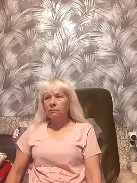 Snapshot of sakura_blonde chatting on 19, 11, 2025 sakura blonde online show from 19, 11, 2025