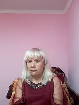 sakura blonde online show from 5, 12, 2025