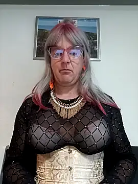 Snapshot of sexynadinets89 chatting on 14, 2, 2025 sexynadinets89 online show from 14, 2, 2025