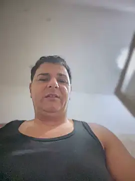 SecretlyDD online show from 2, 2, 2025