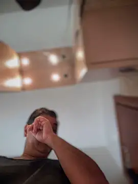 SecretlyDD online show from 2, 2, 2025