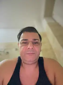 SecretlyDD online show from 2, 2, 2025