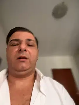 SecretlyDD online show from 3, 2, 2025