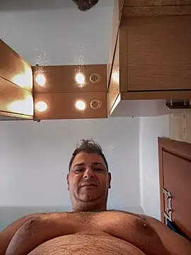 SecretlyDD online show from 15, 2, 2025