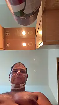 SecretlyDD online show from 5, 2, 2026