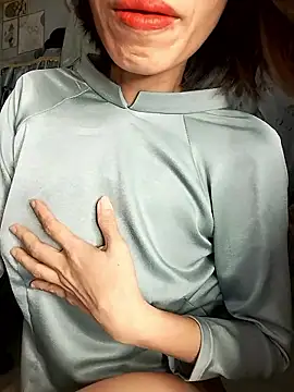 Lucy limon online show from 21, 9, 2025