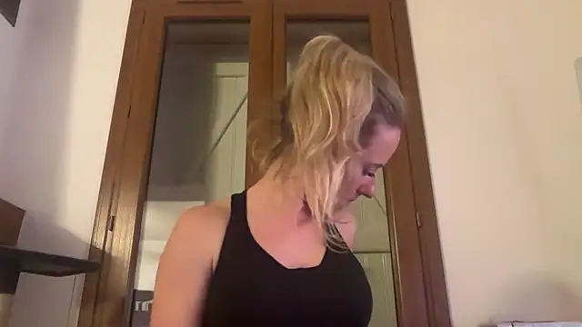 Emmy frenchie online show from 6, 1, 2026