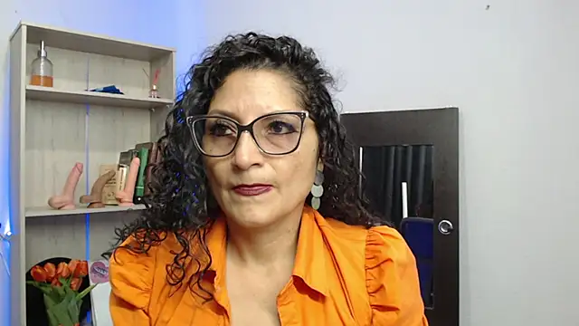 arianna ros3 online show from 13, 1, 2025