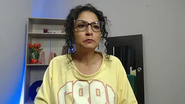 arianna ros3 online show from 25, 1, 2025