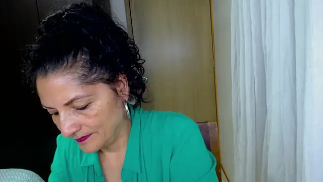 arianna ros3 online show from 14, 5, 2026