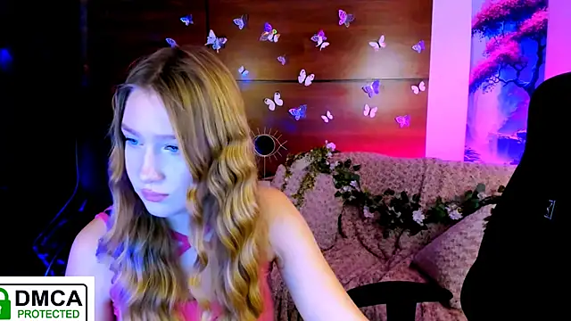 Snapshot of playful_sophie chatting on 26, 12, 2024 playful sophie online show from 26, 12, 2024