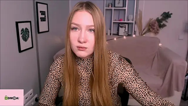 Snapshot of playful_sophie chatting on 4, 1, 2025 playful sophie online show from 4, 1, 2025
