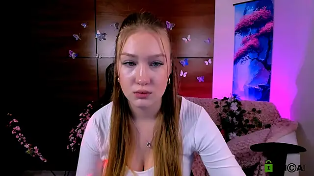 Snapshot of playful_sophie chatting on 6, 1, 2025 playful sophie online show from 6, 1, 2025