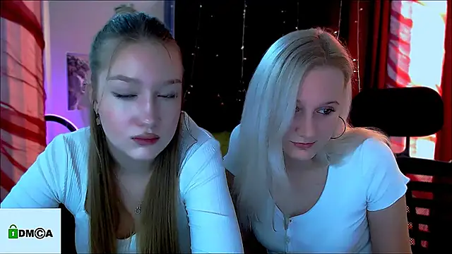 Snapshot of playful_sophie chatting on 10, 1, 2025 playful sophie online show from 10, 1, 2025