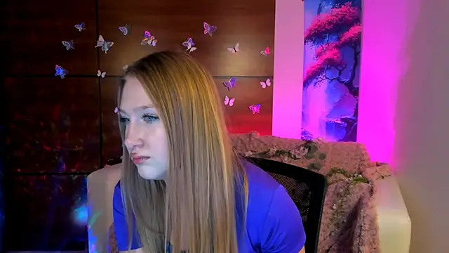 Snapshot of playful_sophie chatting on 14, 1, 2025 playful sophie online show from 14, 1, 2025