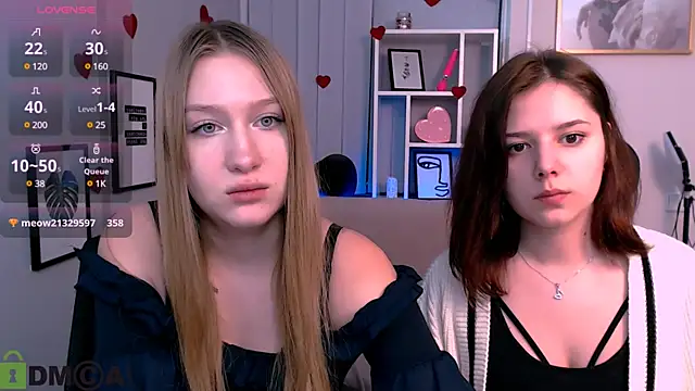 Snapshot of playful_sophie chatting on 1, 3, 2025 playful sophie online show from 1, 3, 2025