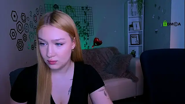 playful sophie online show from 11, 3, 2026