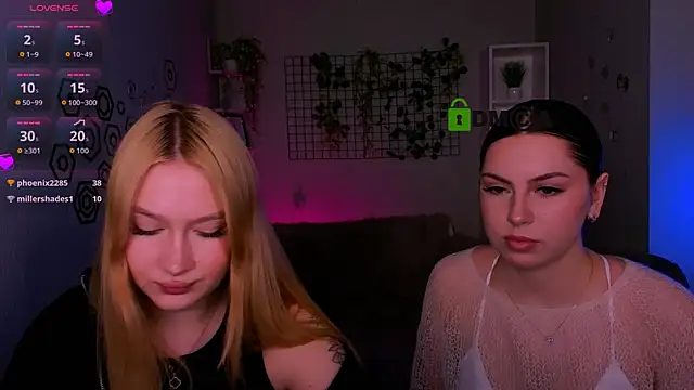 playful sophie online show from 10, 5, 2026