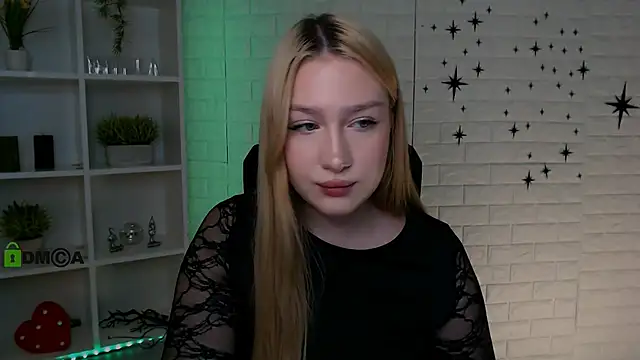 playful sophie online show from 27, 5, 2026