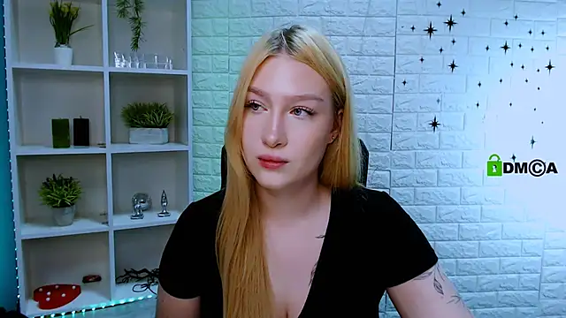 playful sophie online show from 4, 6, 2026