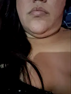 Paolaa hoot online show from 21, 3, 2025