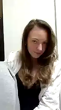 KattyLuuu online show from 18, 12, 2024