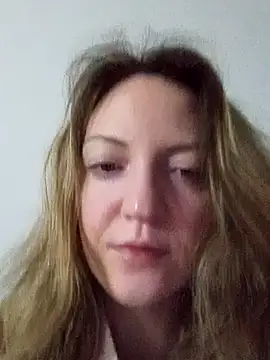 Snapshot of KattyLuuu chatting on 18, 3, 2026 KattyLuuu online show from 18, 3, 2026