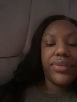 Snapshot of LavenderBuxton chatting on 23, 12, 2024 LavenderBuxton online show from 23, 12, 2024