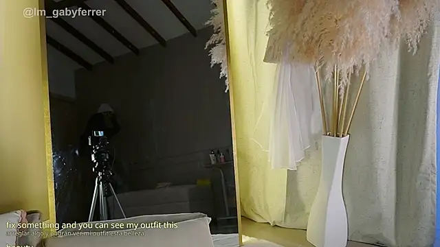 Gaby Ferrer online show from 27, 6, 2026
