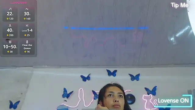 Roxan Fox- online show from 26, 9, 2025