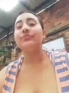 Snapshot of hanna_sky1 chatting on 27, 12, 2024 hanna sky1 online show from 27, 12, 2024