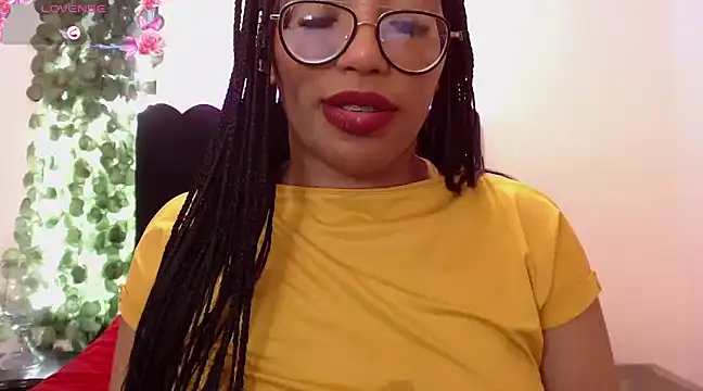 AmyBriiggs online show from 1, 2, 2025