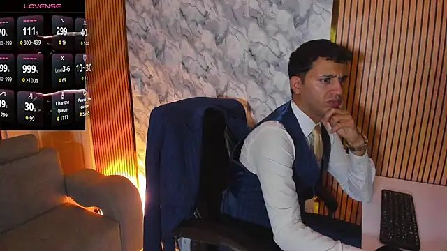 Hideintheoffice online show from 11, 10, 2025