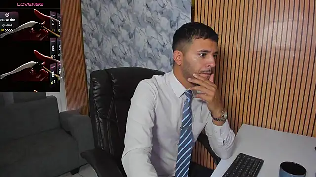 Hideintheoffice online show from 14, 11, 2025