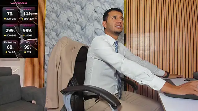 Hideintheoffice online show from 28, 11, 2025