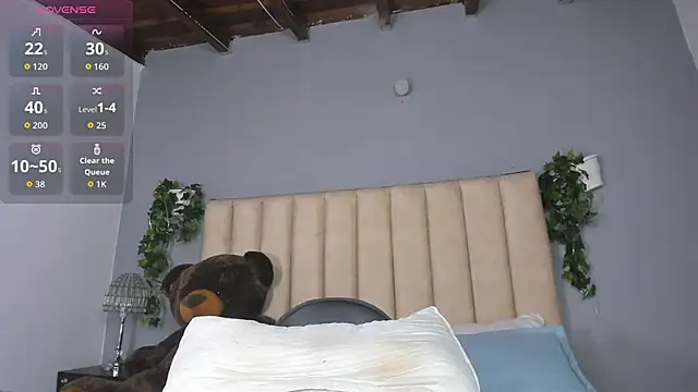 Camillesanto online show from 9, 10, 2025