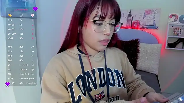 Fresita Rosita online show from 24, 1, 2025