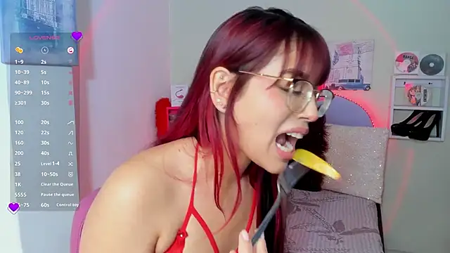 Fresita Rosita online show from 28, 1, 2025