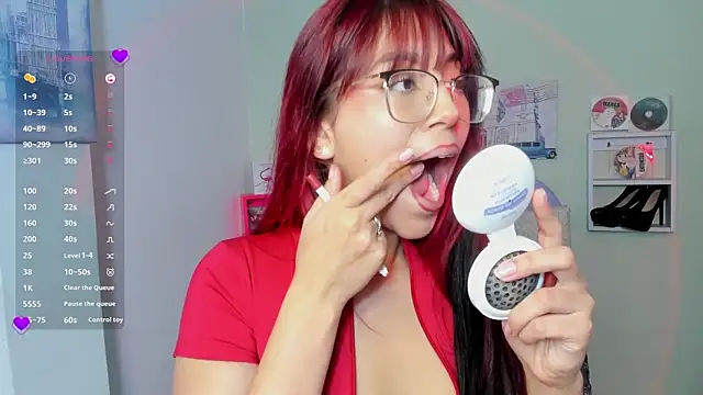 Fresita Rosita online show from 6, 2, 2025