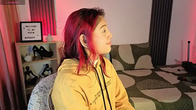 Fresita Rosita online show from 9, 9, 2025