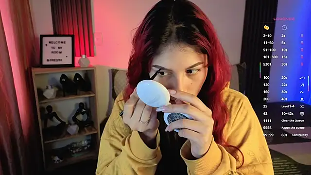 Fresita Rosita online show from 25, 9, 2025