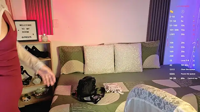 Fresita Rosita online show from 10, 10, 2025