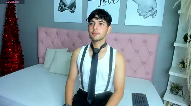 Samir bear online show from 24, 12, 2024