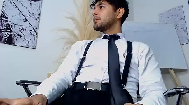 Samir bear online show from 8, 1, 2025