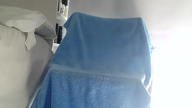 Snapshot of teek1234_1 chatting on 29, 10, 2025 teek1234 1 online show from 29, 10, 2025