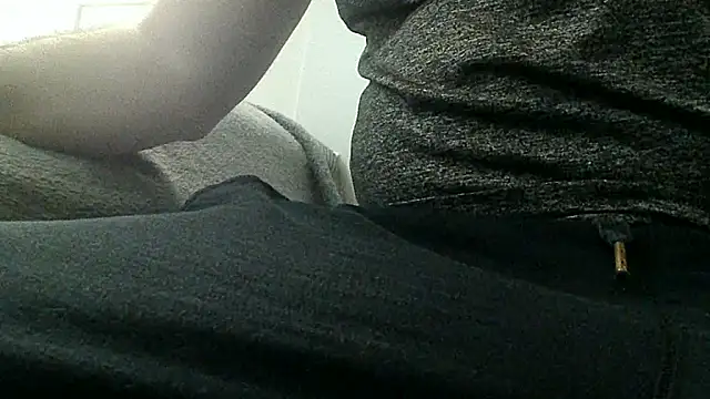 Snapshot of teek1234_1 chatting on 21, 11, 2025 teek1234 1 online show from 21, 11, 2025