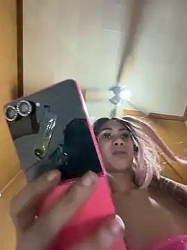 carmelbbyx22 online show from 1, 4, 2026