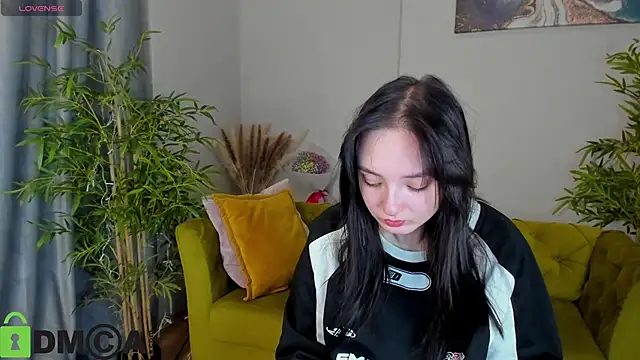 Cheryl  Brown online show from 22, 12, 2025